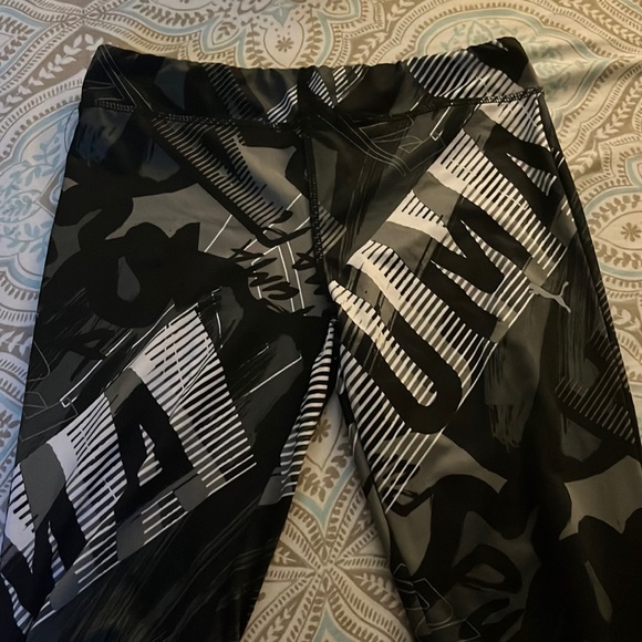 Puma Other - puma pattern leggings!
